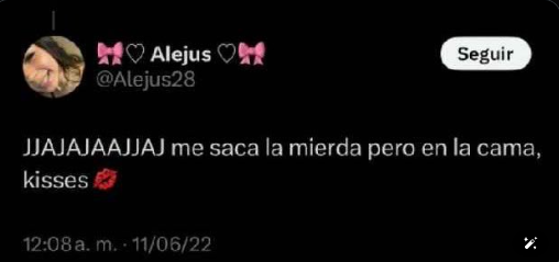 RIN__WAA's tweet photo. @Goax505 @ChacoteroPeru Y tu tienes esos clips?

Ella respondía esto cuando le preguntaban sobre la foto https://t.co/PDAe8QDn5z