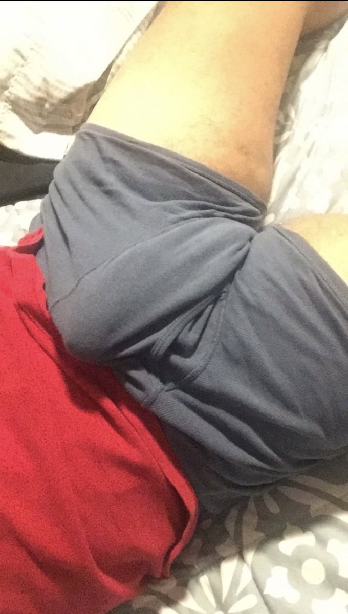 Con este frío se antoja dar calor 🔥 

Alguna pareja o mujer sola para pasar el frío😈