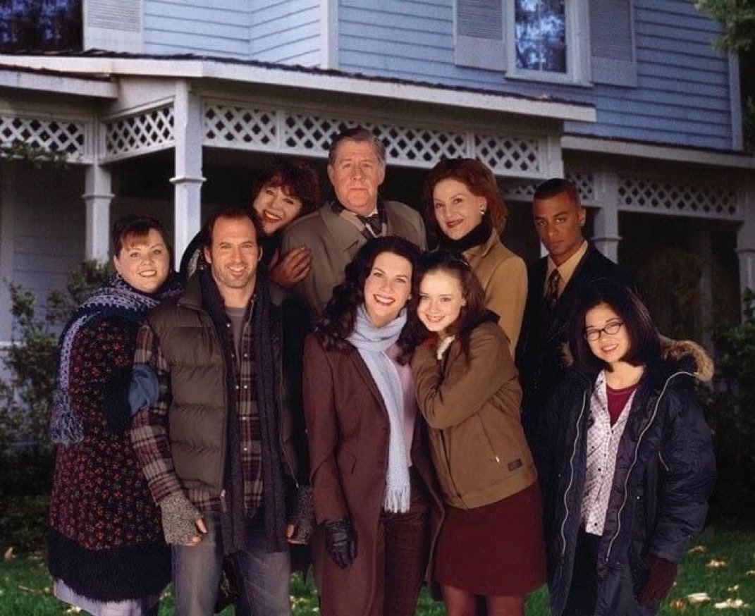 thinkergilmore's tweet photo. we listen and we don’t judge: gilmore girls edition https://t.co/8twaZsqZie