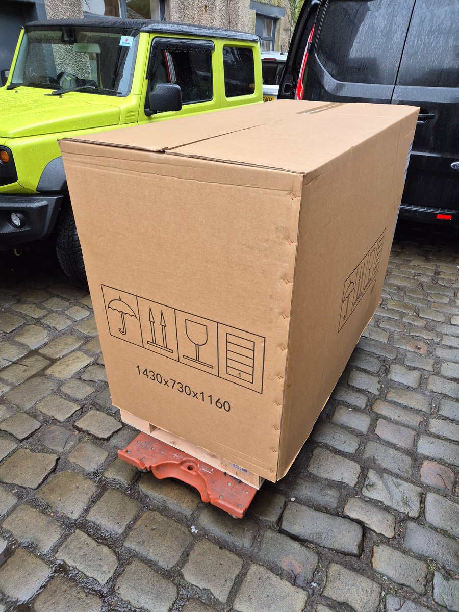 barandcatering's tweet image. A new🍕#pizza #prepcounter🍕from #Blizzard we have just supplied, delivered and assembled! A #pizzaprepcounter can help you prepare pizzas more efficiently by keeping ingredients close. This helps to maintain freshness of products by keeping them at a consistent temperature😃