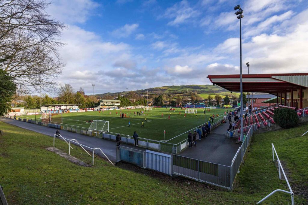 Ryanjones830's tweet photo. @fooballcymru @_The72 @NewtownAFC https://t.co/SzYbSO6xx7