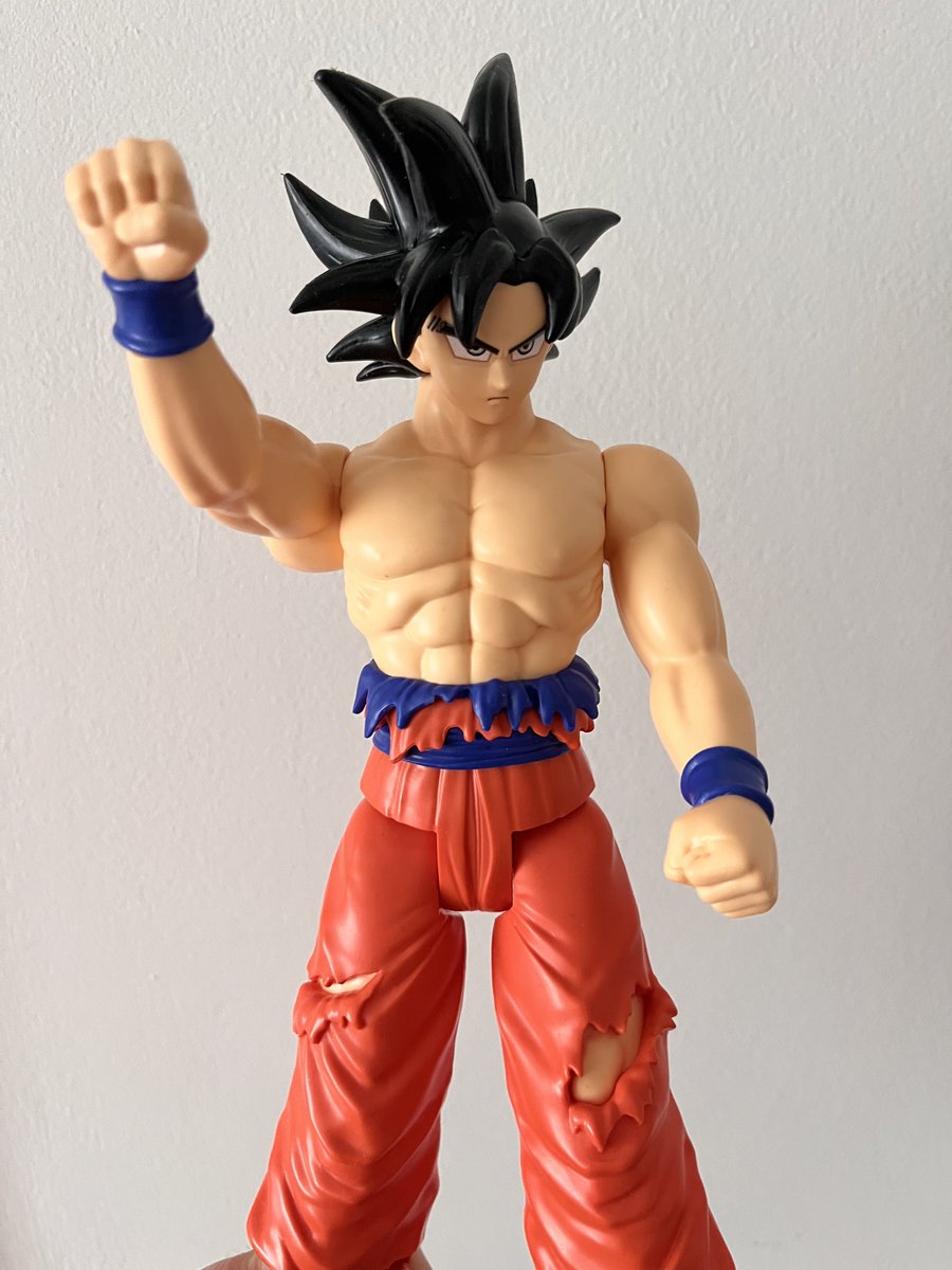 Putes Barbies que estableixen cànons físics irreals.