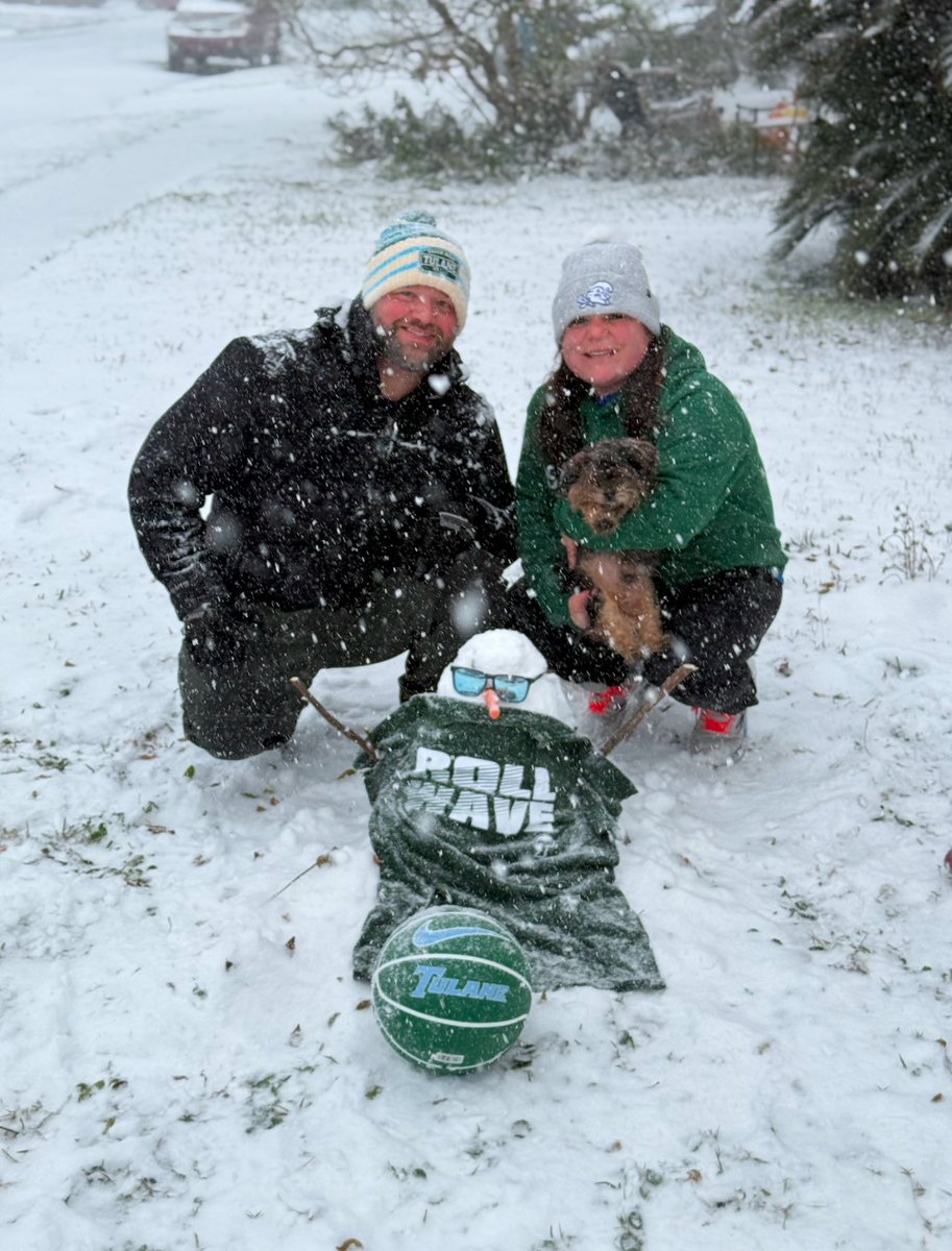 ebarnes504's tweet image. roll wave @GreenWaveMBB  @TulaneAthletics  @CoachJonSumrall