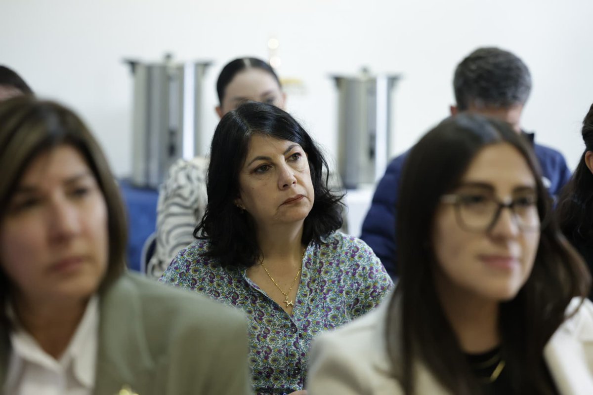 PabloBeltran_A's tweet photo. 🗣️| Desde el @ces_ec, en colaboración con la Asociación Europea para la Acreditación de la Educación en Ingeniería (ENAEE), nos reunimos con rectores, vicerrectores y representantes de instituciones de educación superior del país para analizar el impacto y los beneficios de la acreditación internacional en ingeniería. 

🧑🏻‍💻👷🏼‍♂️👷🏻👩🏻‍💻Este proceso no solo fortalece la calidad educativa, sino que también posiciona a nuestras instituciones y carreras en un contexto global altamente competitivo.

✅ La acreditación internacional es un paso fundamental para garantizar estándares de excelencia que beneficien a nuestros estudiantes, profesionales y la sociedad en general.

🙌🏻 Agradezco al profesor José Carlos Quadrado, presidente de ENAEE, por su presencia y aportes que enriquecen nuestra reflexión sobre los estándares internacionales en la educación en ingeniería y a la @UTEoficial por su hospitalidad para este importante encuentro. 

¡El compromiso con la educación superior de calidad sigue siendo nuestra prioridad!