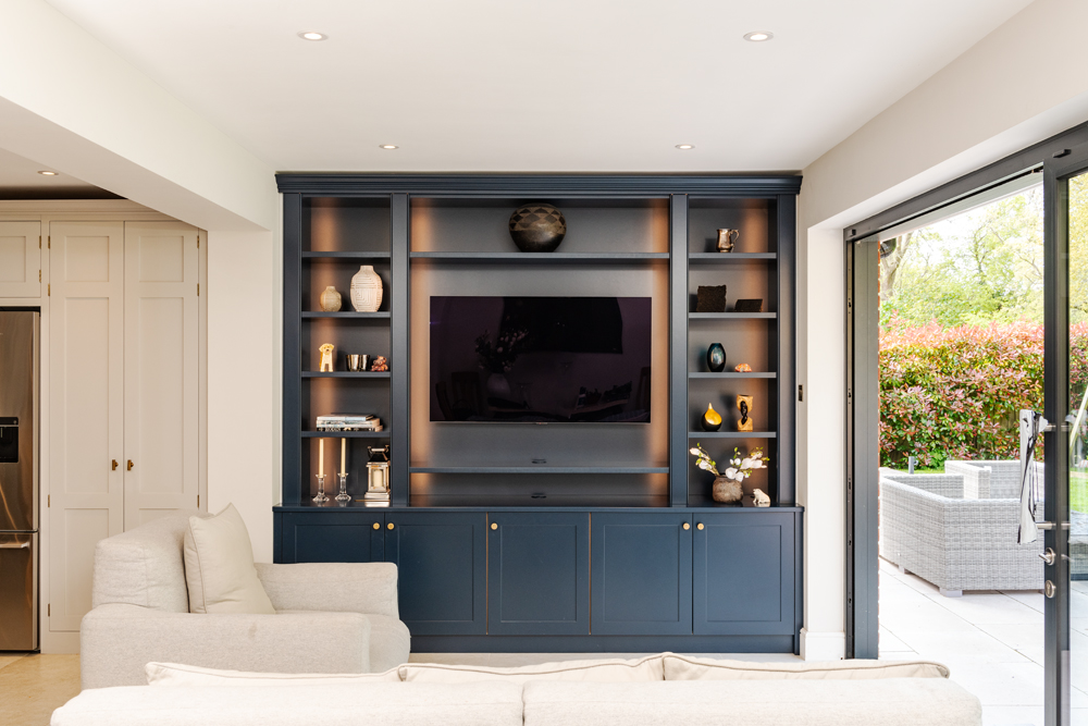 Check out this great compilation of projects by Martin Howlett Furniture (facebook.com/cabinetmakersu…) -  shared on MEDITE Makes It Real. Thanks to Martin &amp; photographer Simon Punter (simonpunter.com) for these images - join MMIR today and get inspired! #Furniture #Innovation