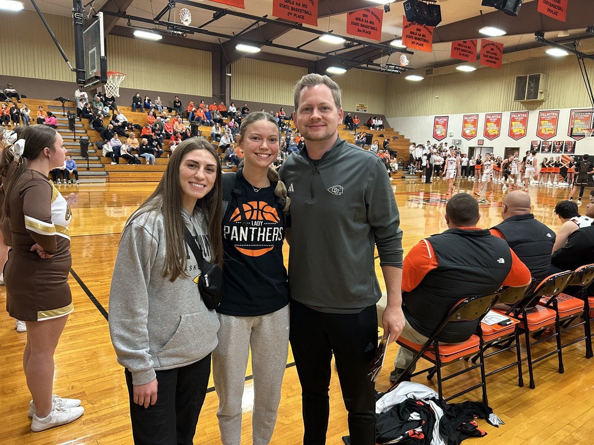 Hunter Bondurant (@thehunterb) on Twitter photo Fun day at the 82nd Annual Tony Lenzini Basketball Tournament! Congrats to <a href="/Clareballer10/">Clare Williams</a> on the big win dropping 21 points. Will be in the β«οΈ&π‘ soon! Fun day at the 82nd Annual Tony Lenzini Basketball Tournament! Congrats to <a href="/Clareballer10/">Clare Williams</a> on the big win dropping 21 points. Will be in the β«οΈ&π‘ soon!