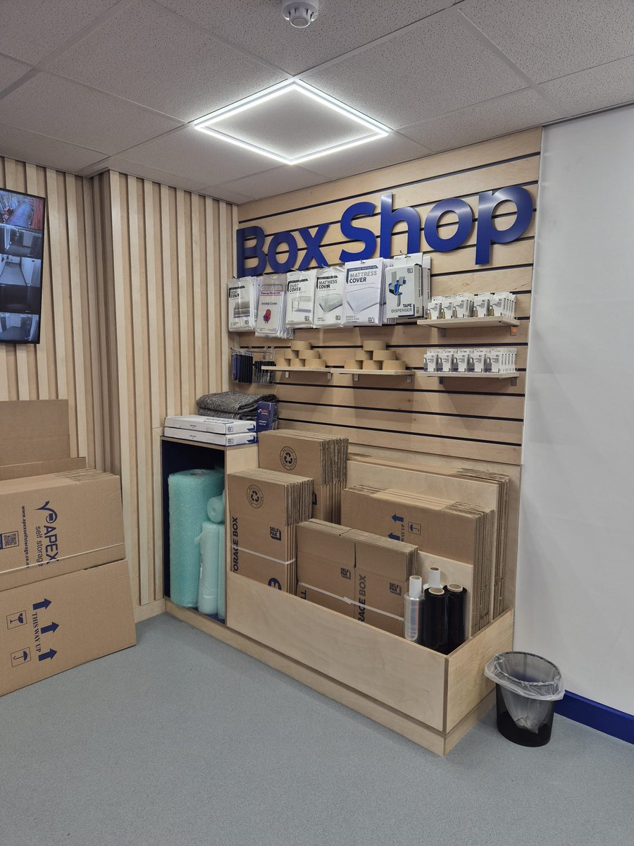 Say hello to our brand new Radcliffe reception 👋🏼
Sleek, shiny and open for business!

#ApexSelfStorage #ApexSelfStorageManchester #SelfStorage #SelfStorageManchester #StorageSolutions #Manchester #Stockport #Cheshire #Cheadle #Glossop #Radcliffe #Hulme #Ardwick #Warrington