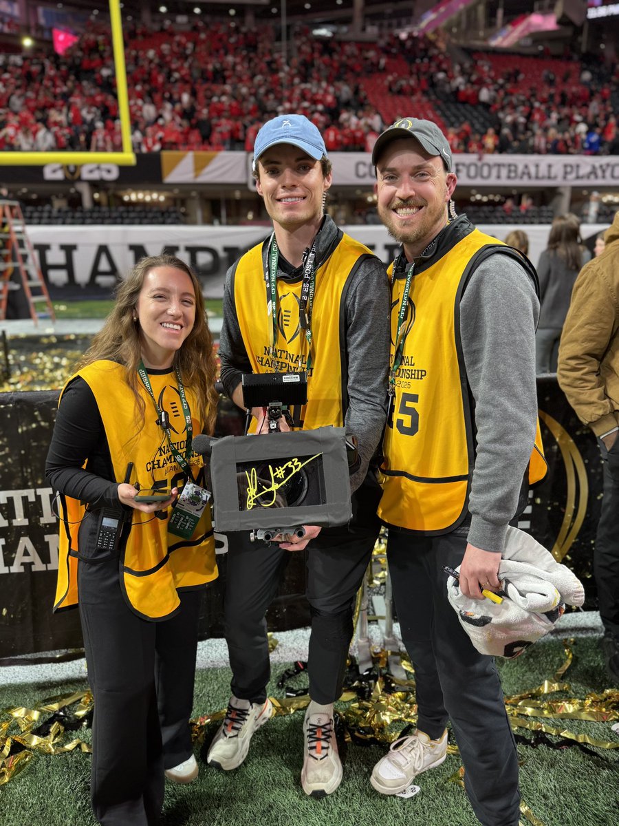 Two Circles Made tweet media