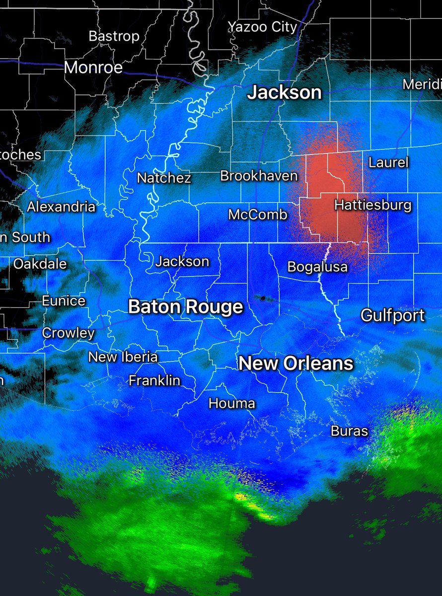 FerragamoWx's tweet photo. These two radar images are 132 days apart… https://t.co/D7uJ5Qr5GE