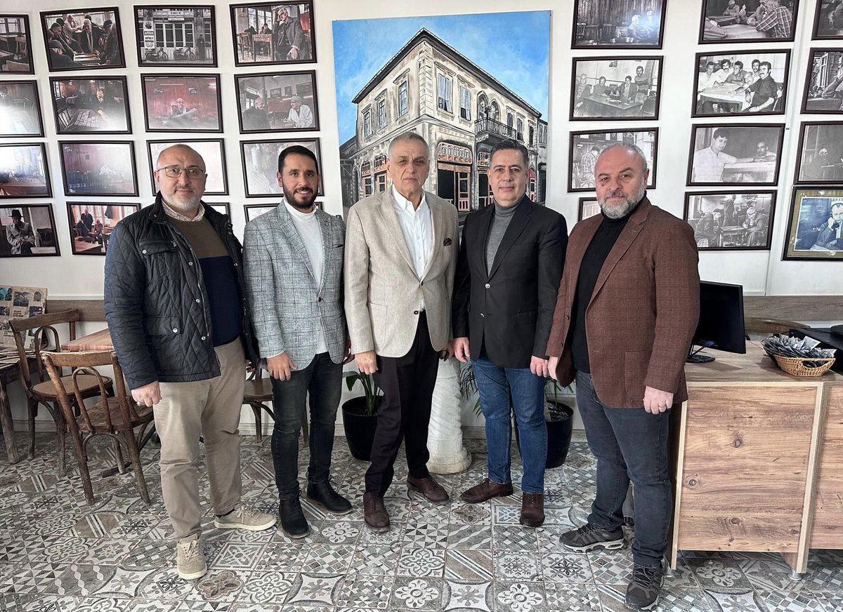 volkanserifoglu (@volkanserifoglu) on Twitter photo Hatayspor Başkanlığına seçilen Antakya Ticaret Odası Başkanı ve Dernek Üyemiz Sayın <a href="/HikmetCincin/">Hikmet Çinçin</a>’e hayırlı olsun ziyaretinde bulunduk. Hatayspor Başkanlığına seçilen Antakya Ticaret Odası Başkanı ve Dernek Üyemiz Sayın <a href="/HikmetCincin/">Hikmet Çinçin</a>’e hayırlı olsun ziyaretinde bulunduk.