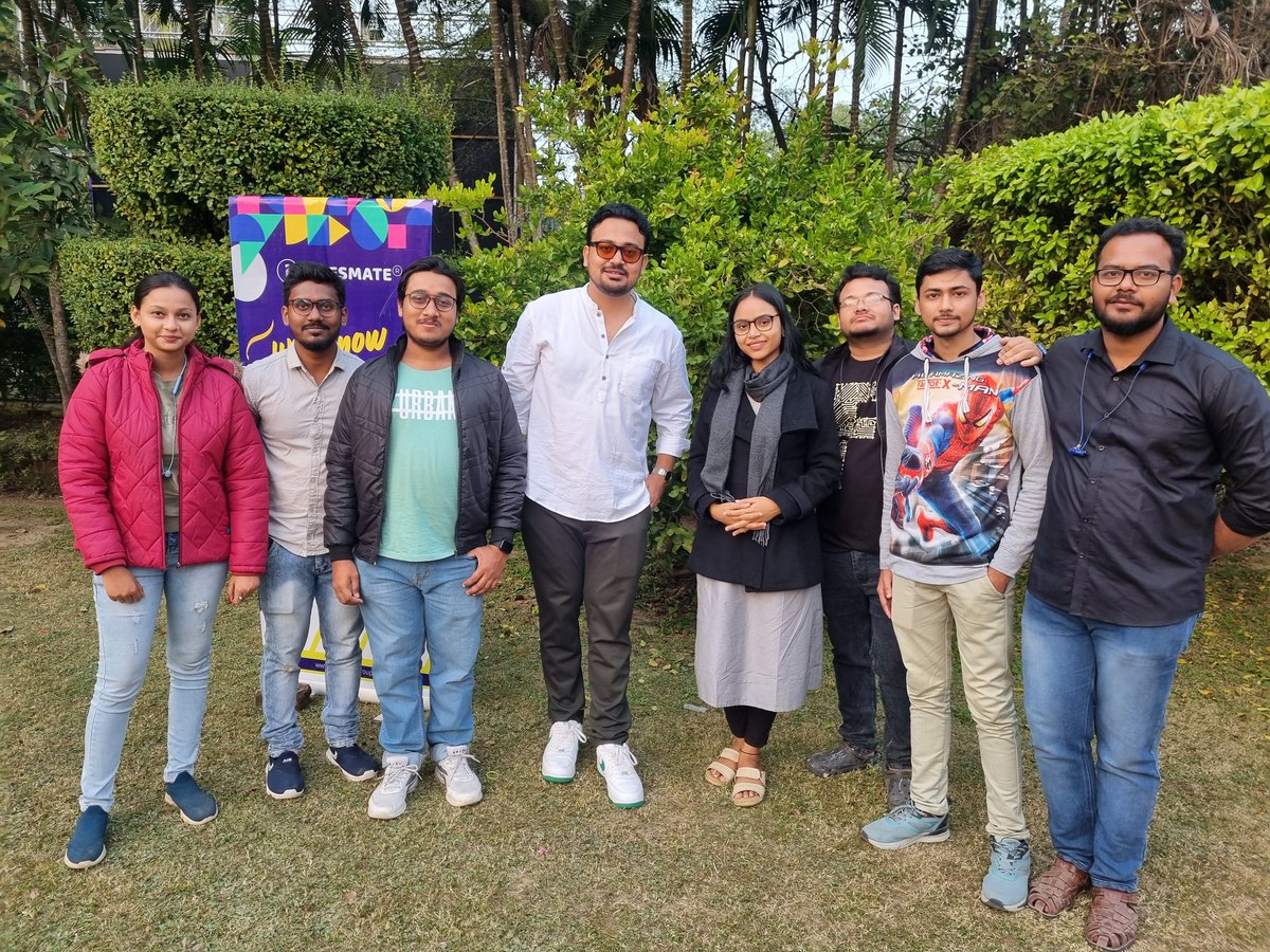 kushabhdas's tweet photo. 🌟 InvesMate's Office Picnic 2025 at Mon Niya Garden 🌳✨ Fun games 🏏🏸, nature walks 🌞, &amp; a rocking performance by The Cosmopolitan Theory 🎸🎤! 

Huge thanks to Arunava Chatterjee Sir for this magical day! 🥳❤️

#InvesmateMoments #TeamFun #OfficePicnic2025 https://t.co/FhC0EEIinb