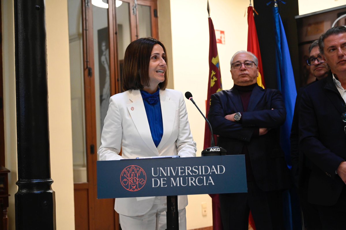 José Luján Alcaraz tweet media