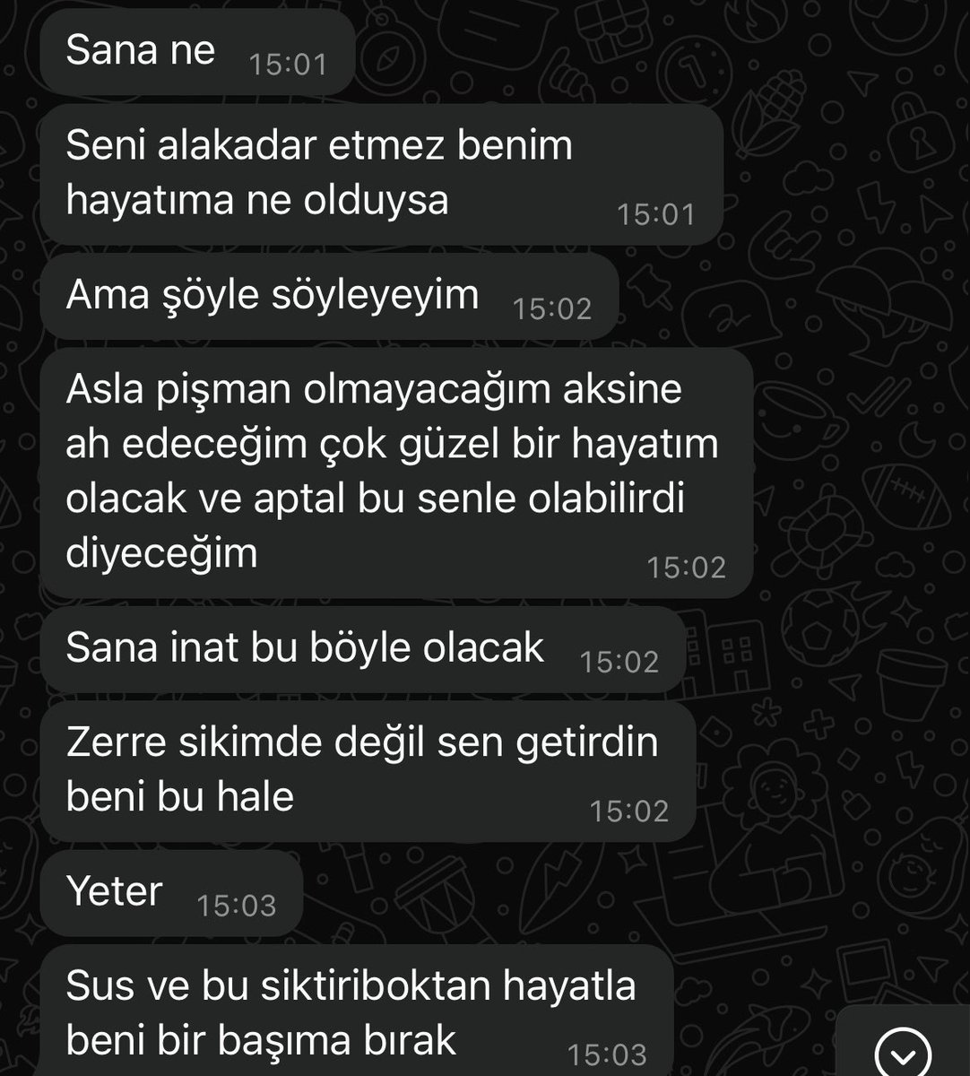 2 hafta önce bunları yazıp şimdi de ne kadar acı çektiğin, ne kadar özlediğin, ne kadar sevdiğin hakkında tweetler atıyosun üstüne benim sana ulaşmamı bekliyosun :D Amaç nedir sizce?