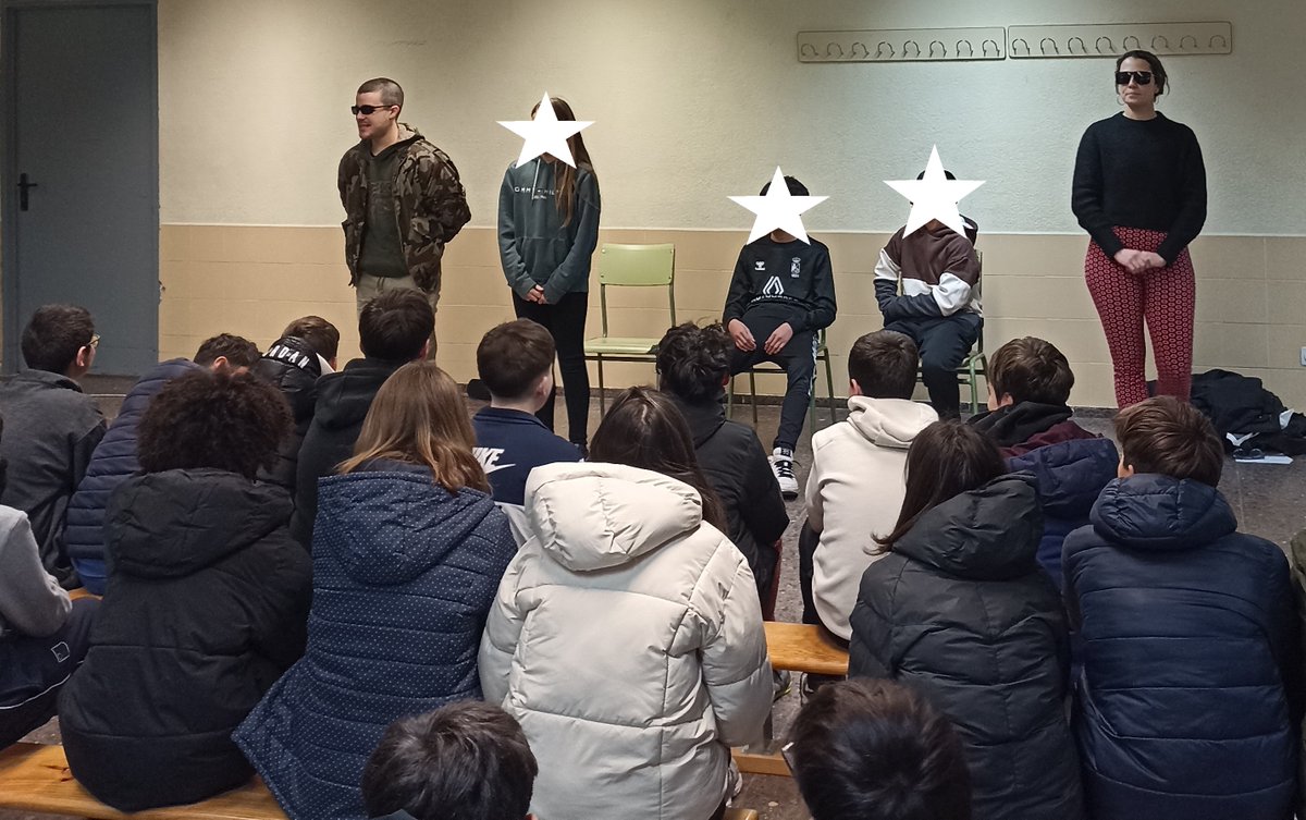 Semana de la prevención en secundaria en el <a href="/IESAMachado/">IES Antonio Machado</a> del programa del #IRSST de la <a href="/ComunidadMadrid/">Comunidad de Madrid</a> en la que se han tratado:
- Hábitos de conducta seguros
- Seguridad, prevención y bienestar
- Riesgos relacionados con el abuso de nuevas tecnologías y las redes sociales