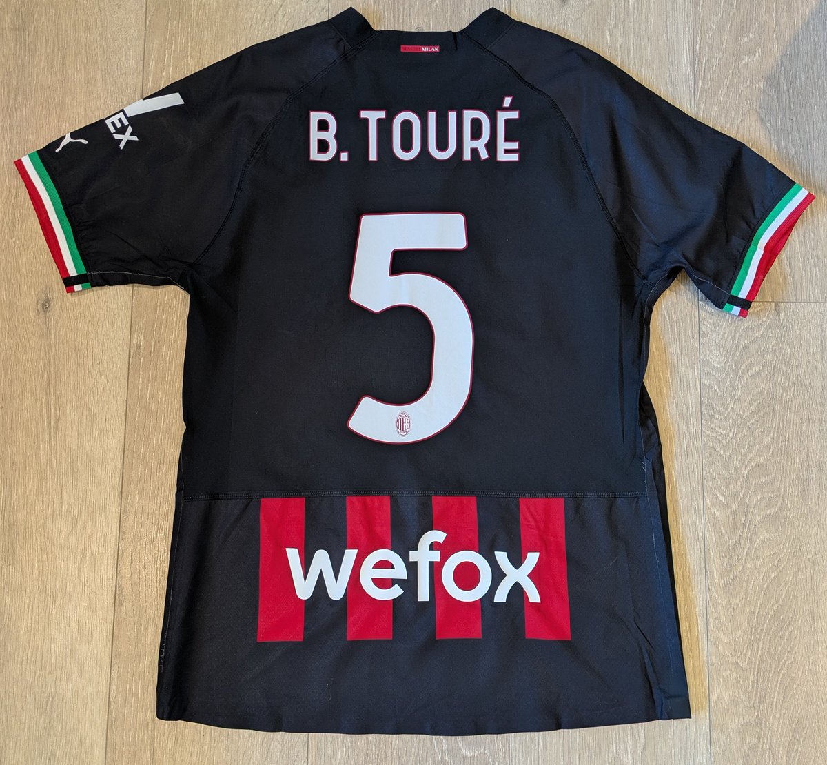 Fanzone Kits tweet media