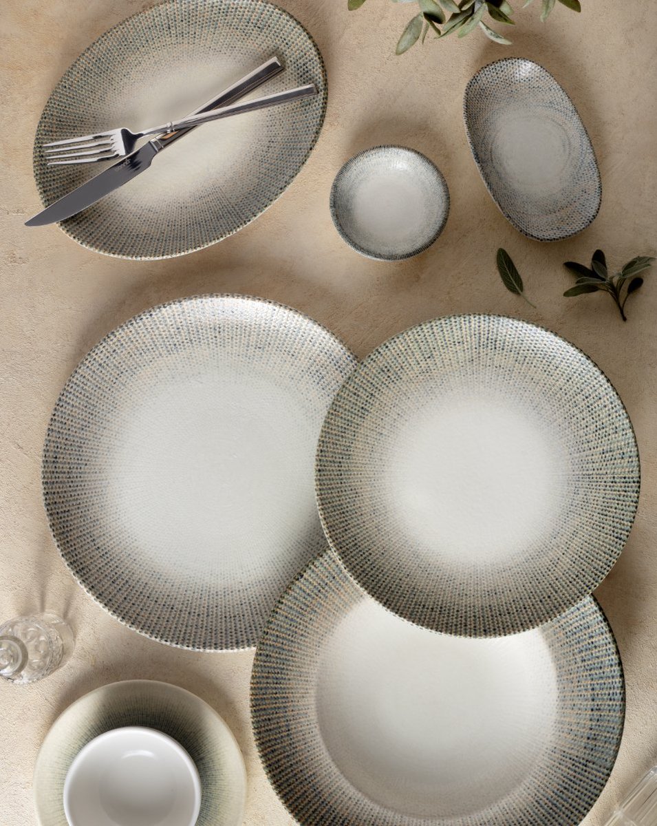 Turgla's tweet photo. Why settle for ordinary when you can have dinnerware that does it all?
Chip-resistant, heat-proof, and ready for anything your kitchen—or your guests—can dish out. 
Explore our Sway Dinnerware and serve with confidence: https://t.co/0gs8ec6PNn

#tabletop #chef #cheflife https://t.co/igwOmYBMku