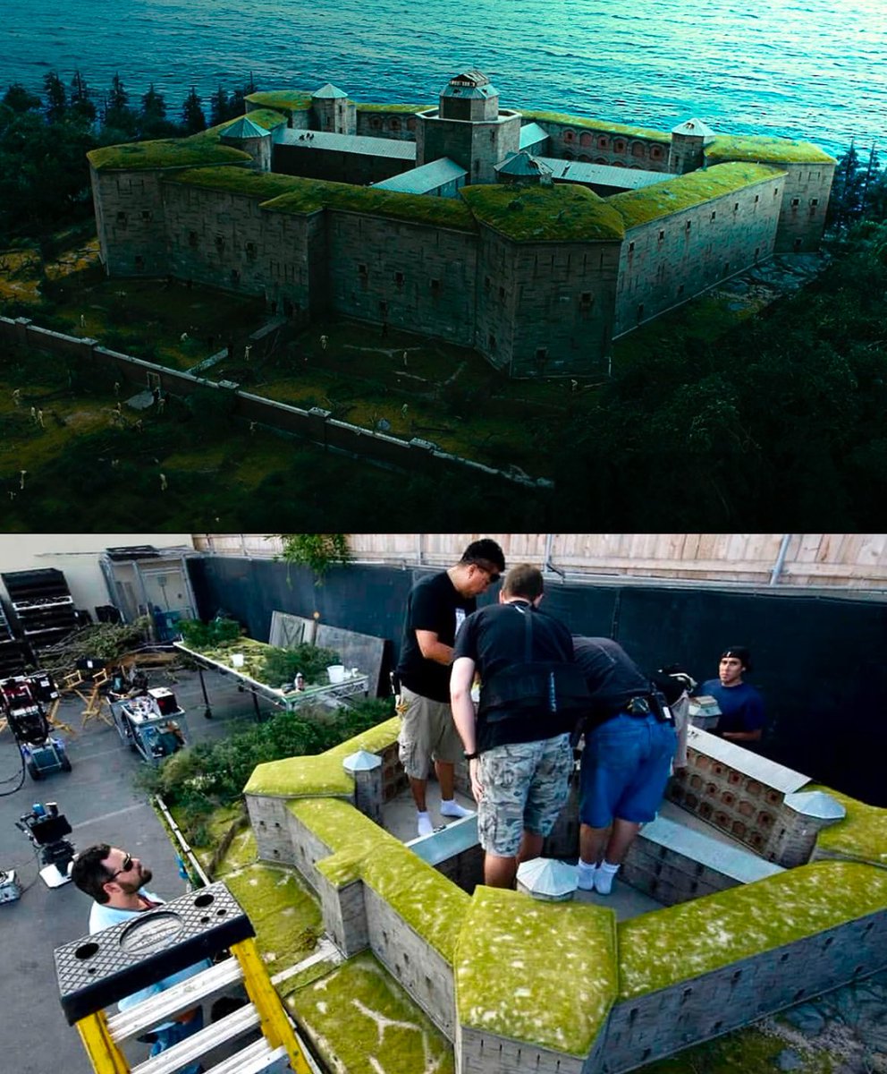 savagesince2009's tweet photo. بزرگترین ضربه ای که بعد از دیدن شاتر آیلند خوردم 🥺
#shutter_island https://t.co/Wdt81tPlpz