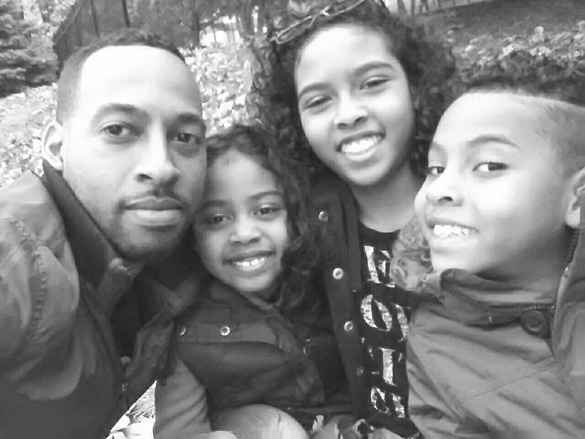 Steve Salfarlie 🇬🇩 (@stevesalfarlie) on Twitter photo Something close to my heart.
Father Figures. A 3-part conversation series at <a href="/CliffsidePSTDSB/">Cliffside PS TDSB</a>, <a href="/TDSB_Corvette/">Corvette Junior P.S.</a>, <a href="/TDSB_RoywoodPS/">Roywood P.S.</a> in support of father figures & families.
✅️ Refreshments
✅️ Child-minding
✅️ Networking
✅️ Support
Register here - na01.safelinks.protection.outlook.com/?url=https://f… Something close to my heart.
Father Figures. A 3-part conversation series at <a href="/CliffsidePSTDSB/">Cliffside PS TDSB</a>, <a href="/TDSB_Corvette/">Corvette Junior P.S.</a>, <a href="/TDSB_RoywoodPS/">Roywood P.S.</a> in support of father figures & families.
✅️ Refreshments
✅️ Child-minding
✅️ Networking
✅️ Support
Register here - na01.safelinks.protection.outlook.com/?url=https://f…