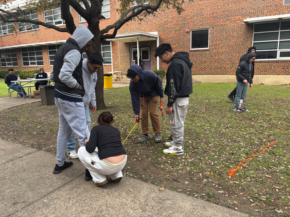 Laura Bellone Johnson tweet media