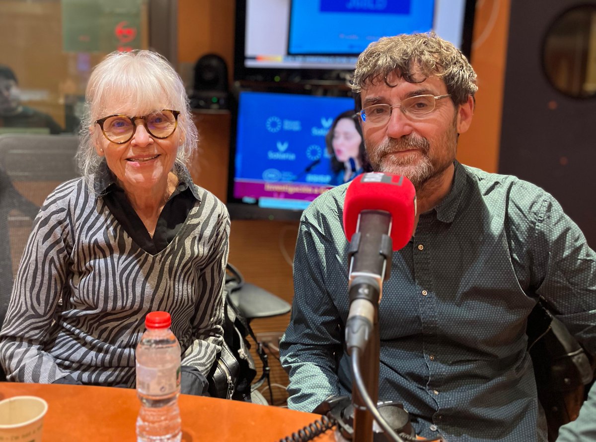 📕Descobrim la cara més desconeguda de Pere Calders: la seva obra gràfica.

👉En parla Julià Guillamon, comissari de l’exposició i autor del llibre ‘Pere Calders. Escriptor i dibuixant’ (<a href="/bcn_llibres/">Barcelona Llibres</a>) i Tessa Calders, filla de Pere Calders.

📻rac1.cat/directe