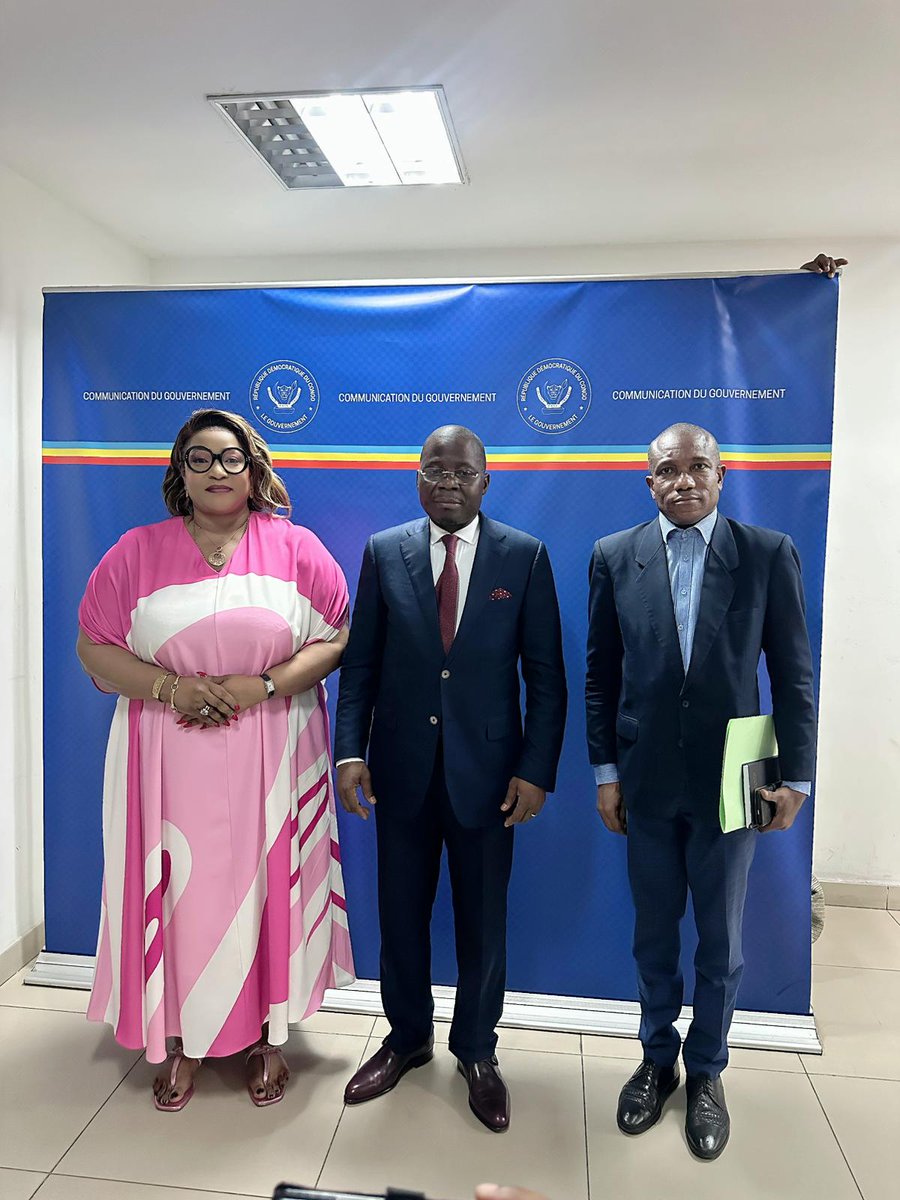 HerveKisema's tweet photo. Un nouveau  vent souffle  au sein  de l' #ONPA" En prélude du lancement officiel des activités de cet Etablissement public, le comité de gestion conduit par la PCA @WamuHenriette a eu un tête à tête ce mardi 21/01 avec le   Ministre de Pêche et Élevage JP #TshimangaBwana (1/3) https://t.co/4eWWi6eW8P