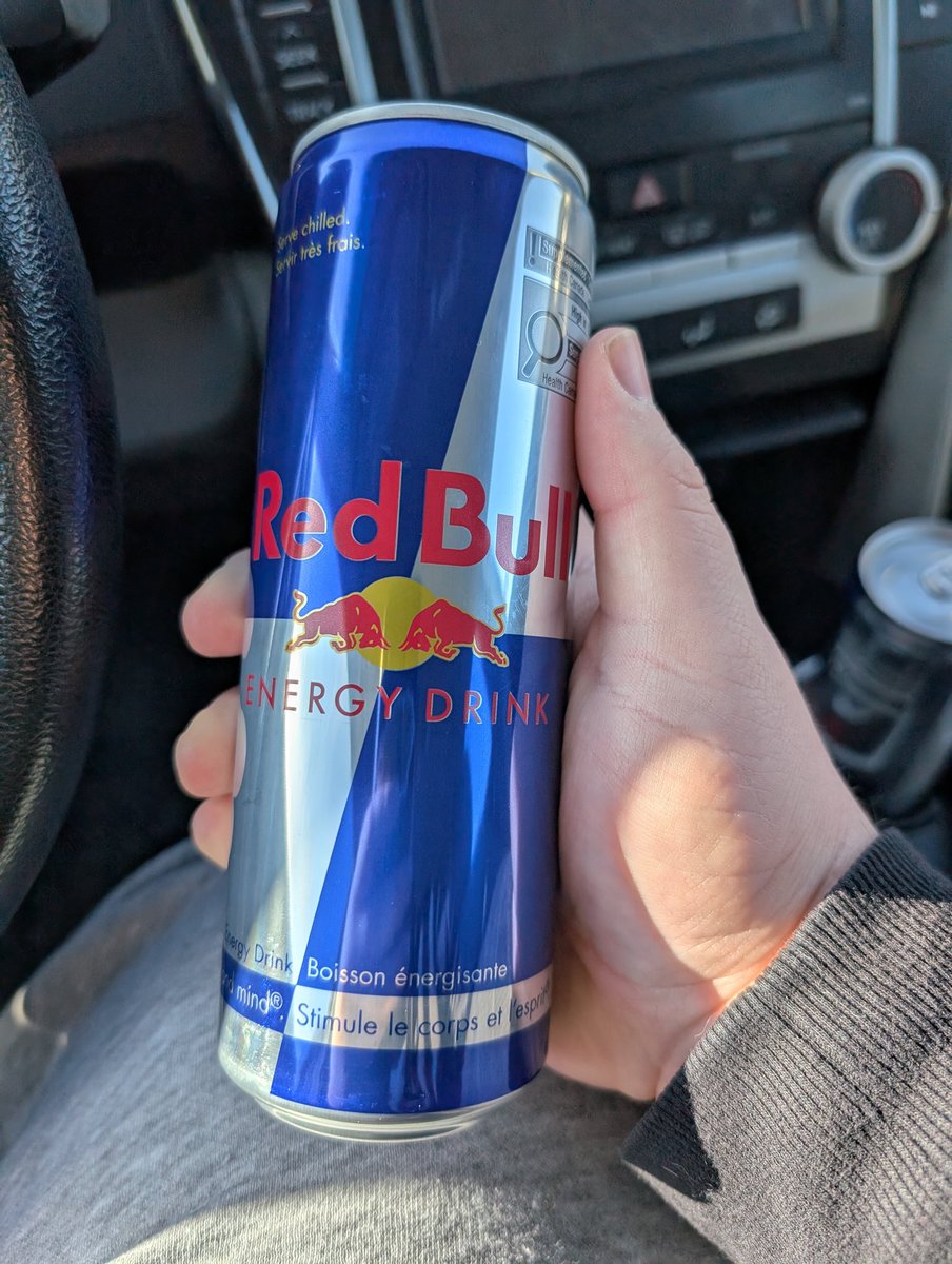 Sometimes you wake up, run a bunch of errands and forget that your home country is turning into a really bad prequel to some sort of Oscar winning war time movie, so you buy a little treat and let the dopamine take you where it wants.