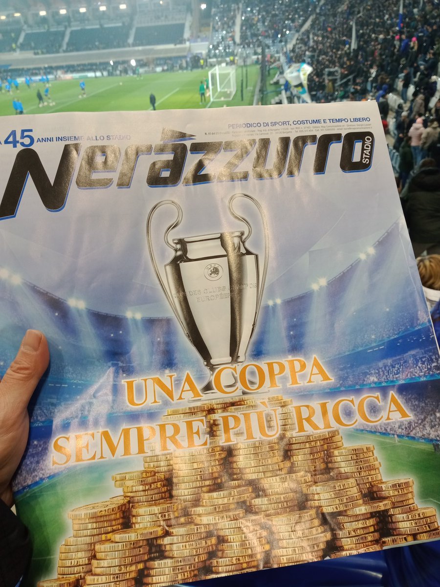 Pimpabg's tweet photo. Forza Atalanta 🖤💙 
#ChampionsLeague https://t.co/1UJsJgZ44V