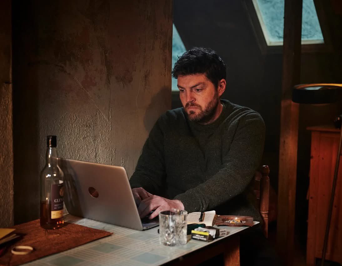 theladybeatric3's tweet image. #TomForTuesday Two days more until #TomBurke returns as #CormoranStrike on Max in the US.  #CBStrike #TomBurke