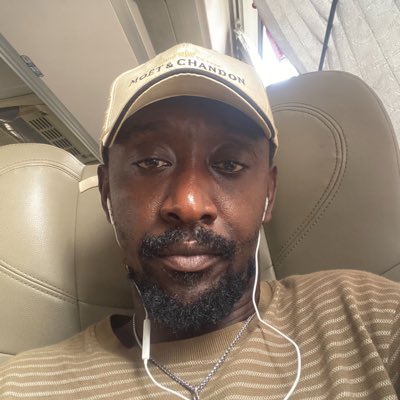 1baahGh's tweet photo. #NewProfilePic https://t.co/u7rTumHfuq