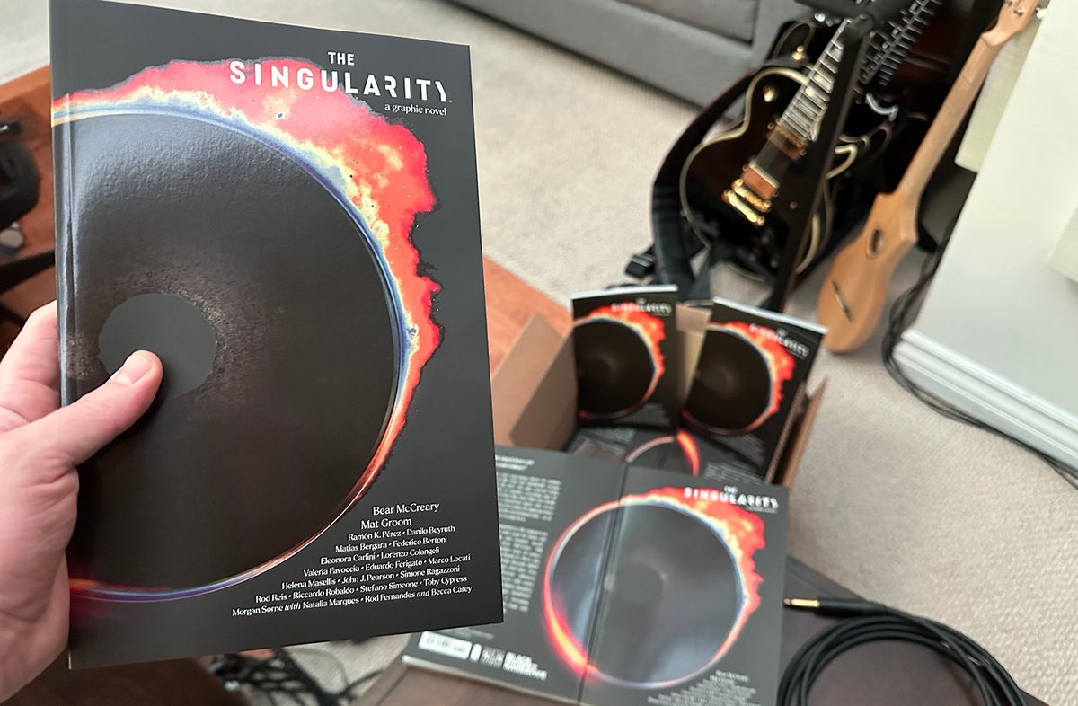 bearmccreary's tweet photo. New #TheSingularity blog: FINDING STORY IN SOUND

After 20 years as media composer, I had produced music to match stories. 

With “The Singularity” I wanted to flip the table over… I wanted to produce a story to match my music!

So I created a graphic novel.

Link below👇🏼 https://t.co/58XPpMWs4j
