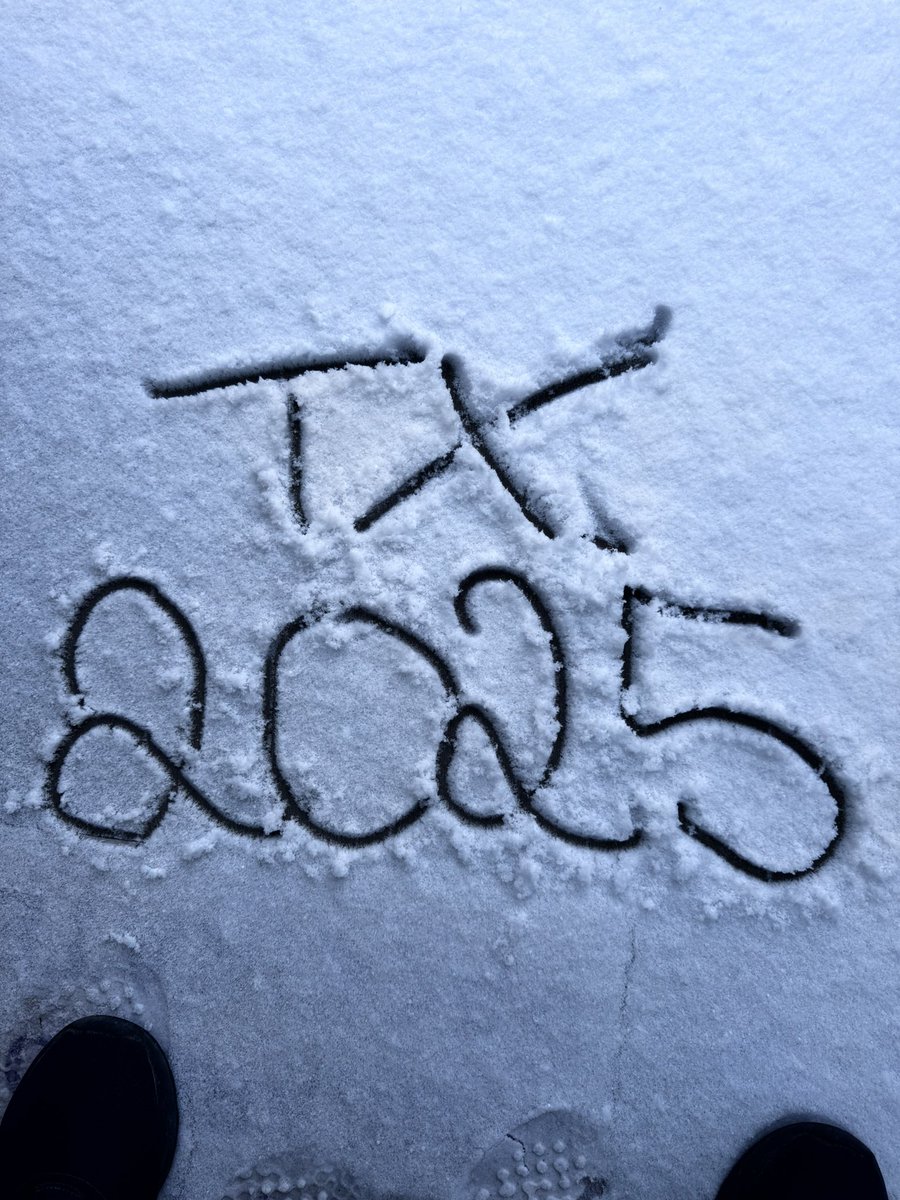 ChrisjacksonOG's tweet photo. @FOX26Houston @Fox26Mike #houstonsnow https://t.co/LoCCp7C0ZY