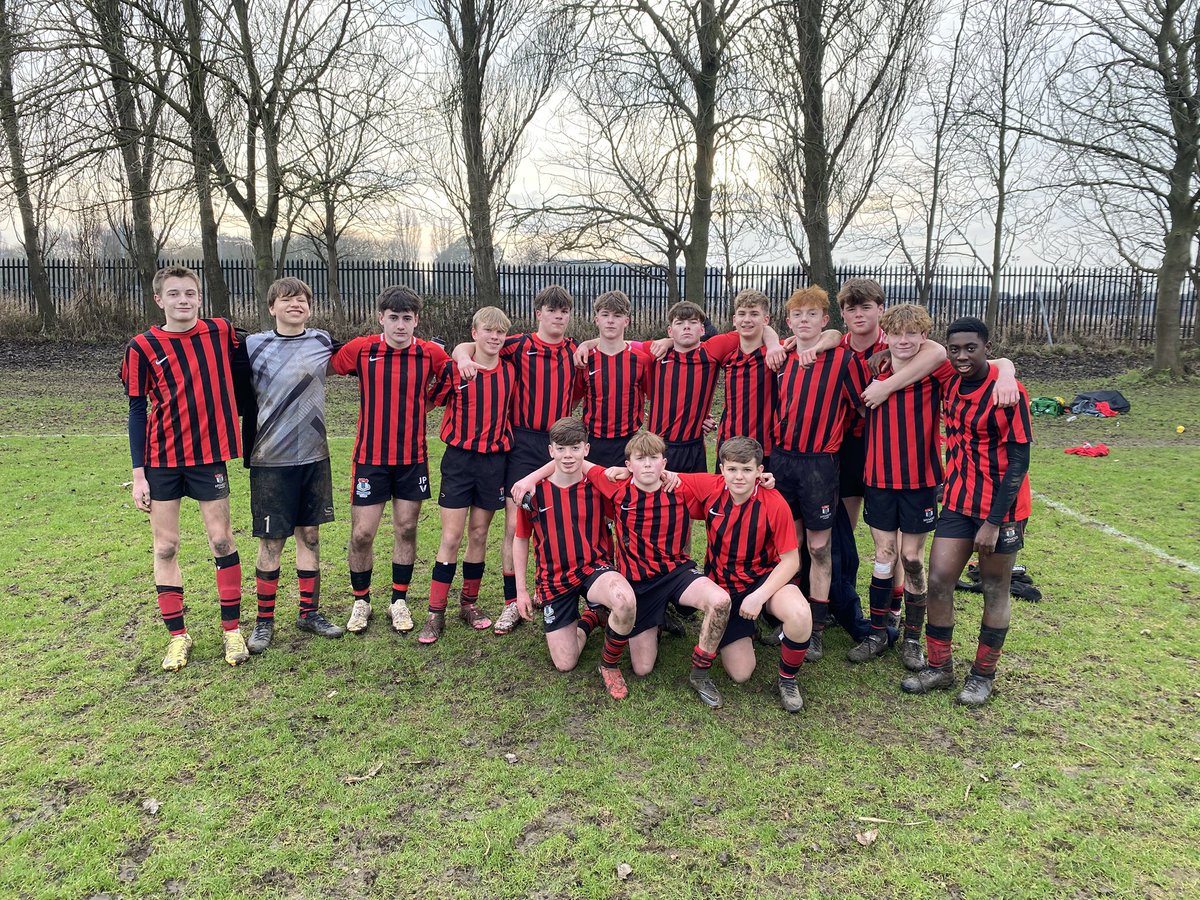 HymersSport's tweet photo. Big win for our Under 15 boys, beating Abbey Gate College 6-4 in the ISFA quarter-finals and advancing to the semi-finals! Our Under 15 girls battled hard in a 5-0 loss to Ripon Grammar, and we’re incredibly proud of their achievement reaching the last 16 of the ESFA cup⚽ https://t.co/tr0t807cJh