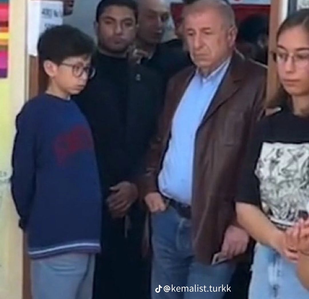 Atlas0101h's tweet photo. İyi değil geceler https://t.co/FVPmDgxqVj