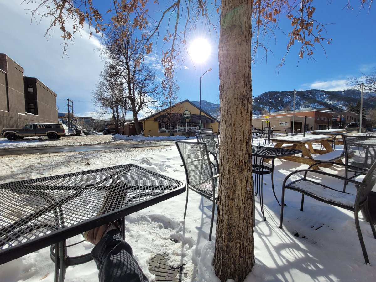 Sam Leslie tweet media