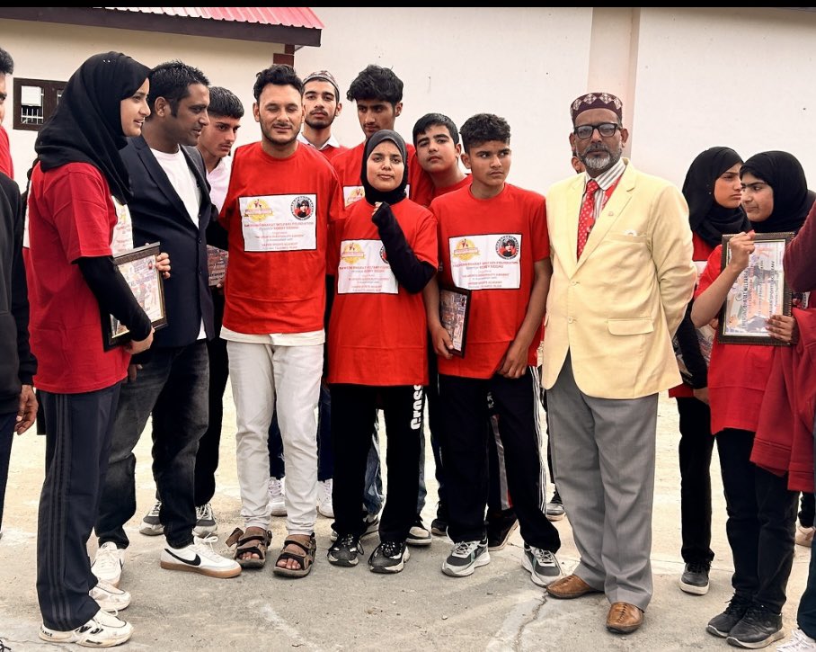 Emerging Bharat Welfare Foundation (@bharatemerging) on Twitter photo 