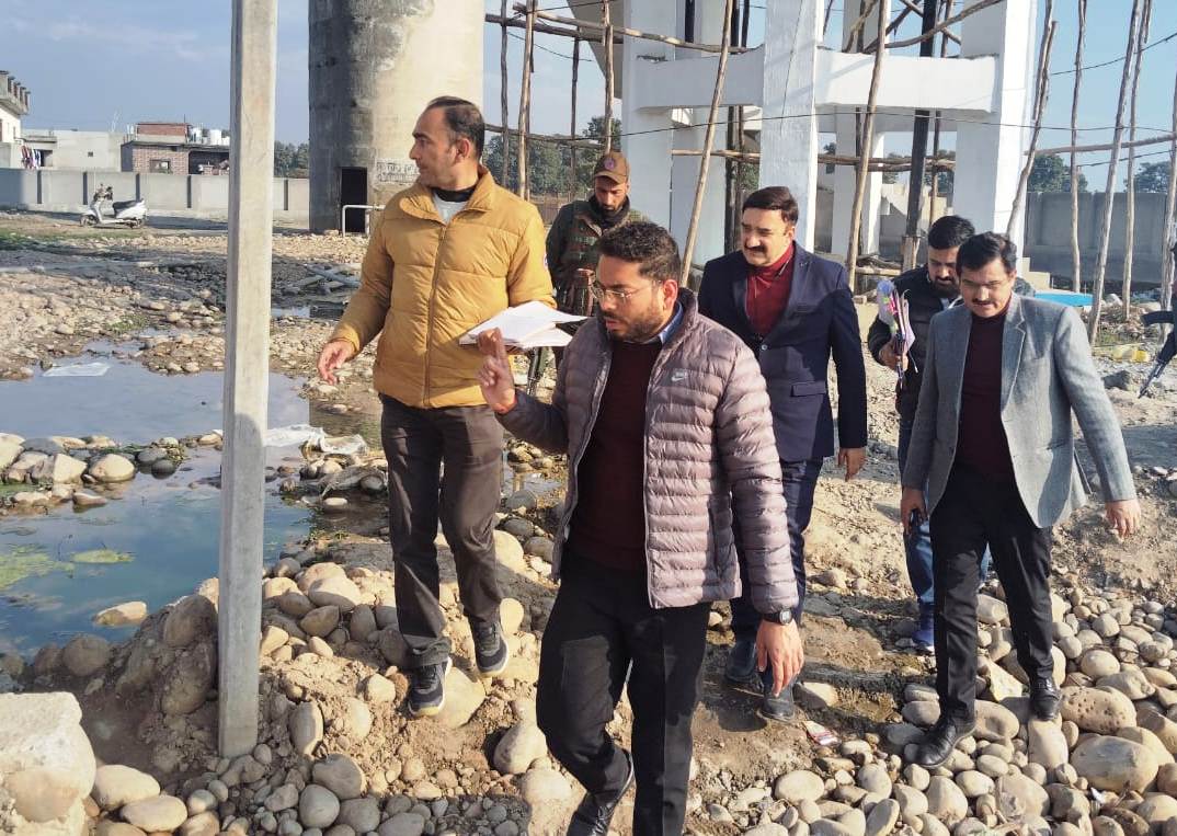 jkmediasocial's tweet photo. DC Jammu inspects #JalJeevanMission works, stresses on quality and sustainability
He further #instructed that regular quality checks be conducted and urged field staff to expedite the pace of work without compromising standards.
@dmjammuofficial @diprjk https://t.co/DOd4YJw8j3