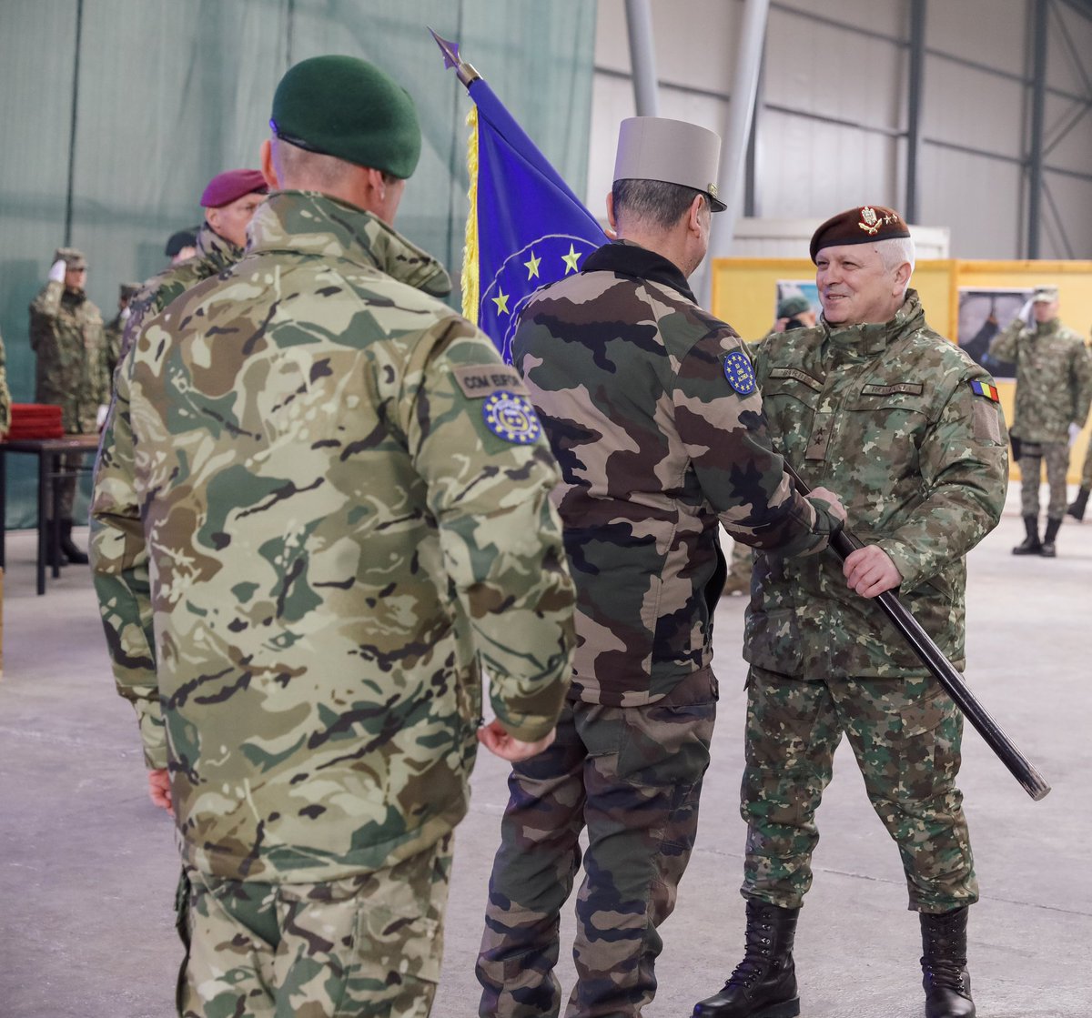 euforbih's tweet photo. EUFOR held a ceremony to mark its change of command from 🇭🇺 MG Sticz to 🇷🇴 MG Barbu. National and international Military and civilian personnel attended the ceremony.  OpCdr EUFOR, LG Cottereau presided over the ceremony.  The ceremony marked the end of the 🇭🇺 command of EUFOR. https://t.co/ToqjF9HGdl