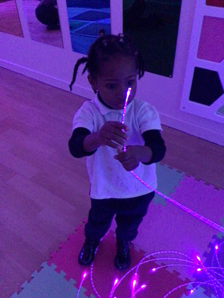 Early years are loving the sensory room 💖

#sensory #sensoryneeds #softplay #fun #playingtogether #eyfs