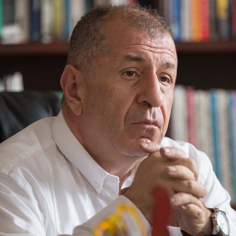 #SONDAKİKA | Irkçı Ümit Özdağ tutuklandı.. 

İşte bu kadar..!

#bolukartalkaya  #66can