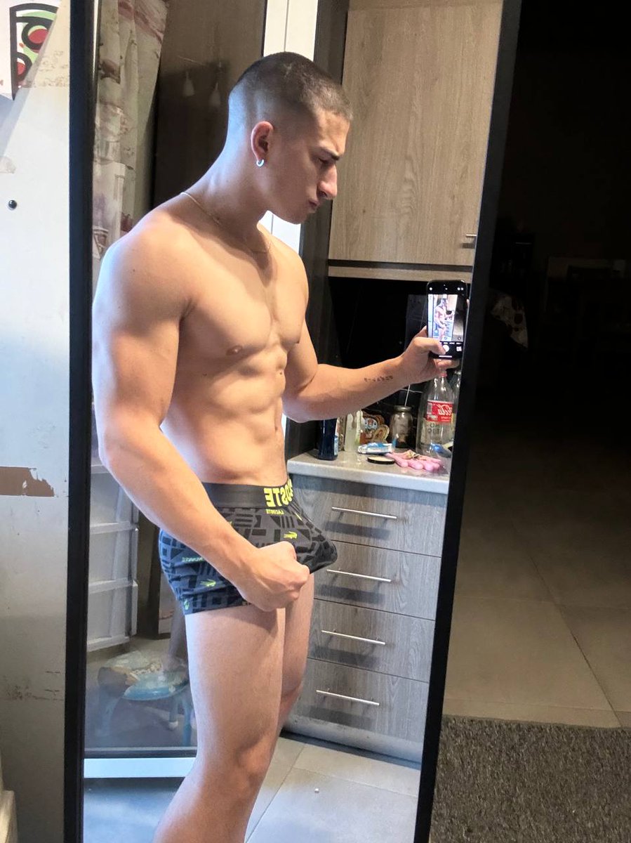 Say hi if you are a bttm