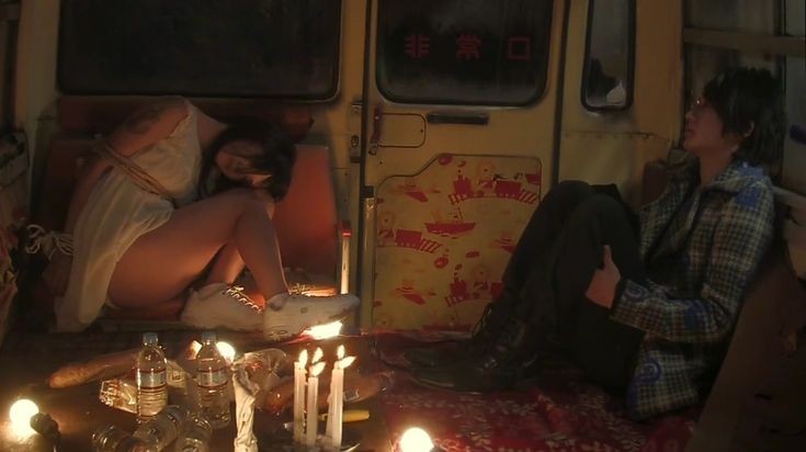 последнее свидание ханмы с чифую, который влюблен в другого, прежде чем ханма исчезнет навсегда.