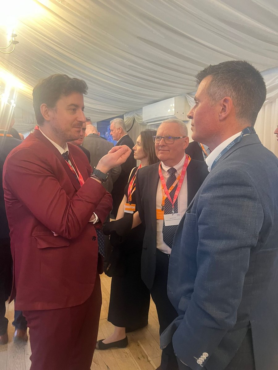 UKHofficial's tweet photo. Great to being members from the Association of Indoor Play and @Jump_Xtreme together with member of the APPG for Hospitality and Tourism @mike_reader MP at today’s Parliamentary Reception.
#ServingBritain https://t.co/wTAOGpNheS