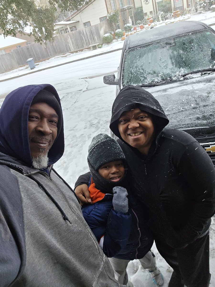 MrsRodgers250's tweet photo. My favorite son got his wish!! He has been telling me that he was going to keep on wishing no matter how many times I tried to remind him that it doesn't snow in Texas. He told me, "And you said it doesn't snow in Texas!" 😊 #hiswishcametrue #snowinTexas #2025snowday https://t.co/9dmvHAVsMh