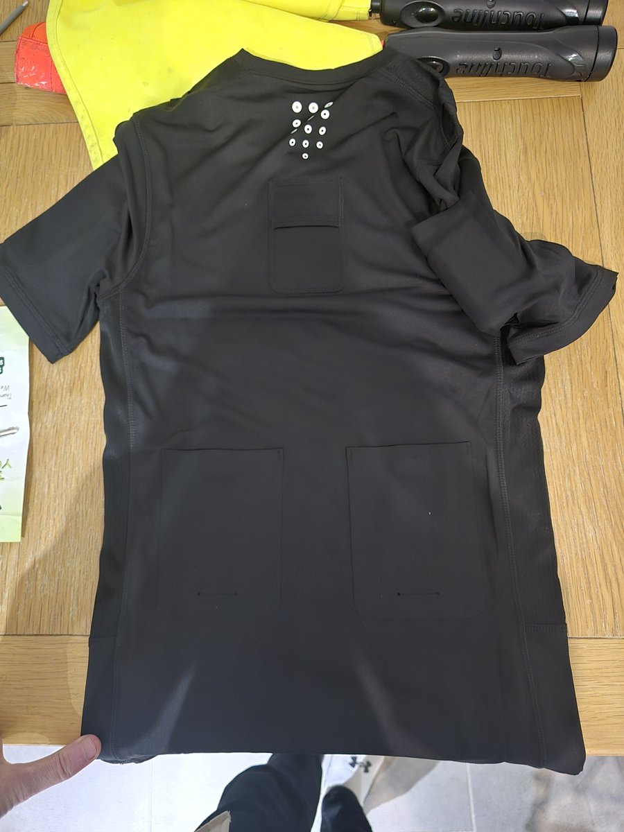 Tom Halloway tweet media