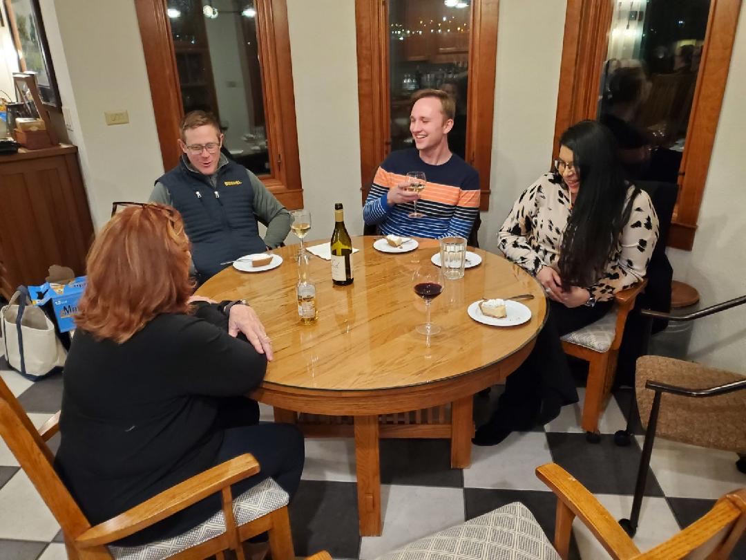 HeidiHeitkamp's tweet image. I had great dinner guests last night! A fun time with these dedicated @demnpl legislators and staff who are tireless in working to improve our state. So proud of each of them!