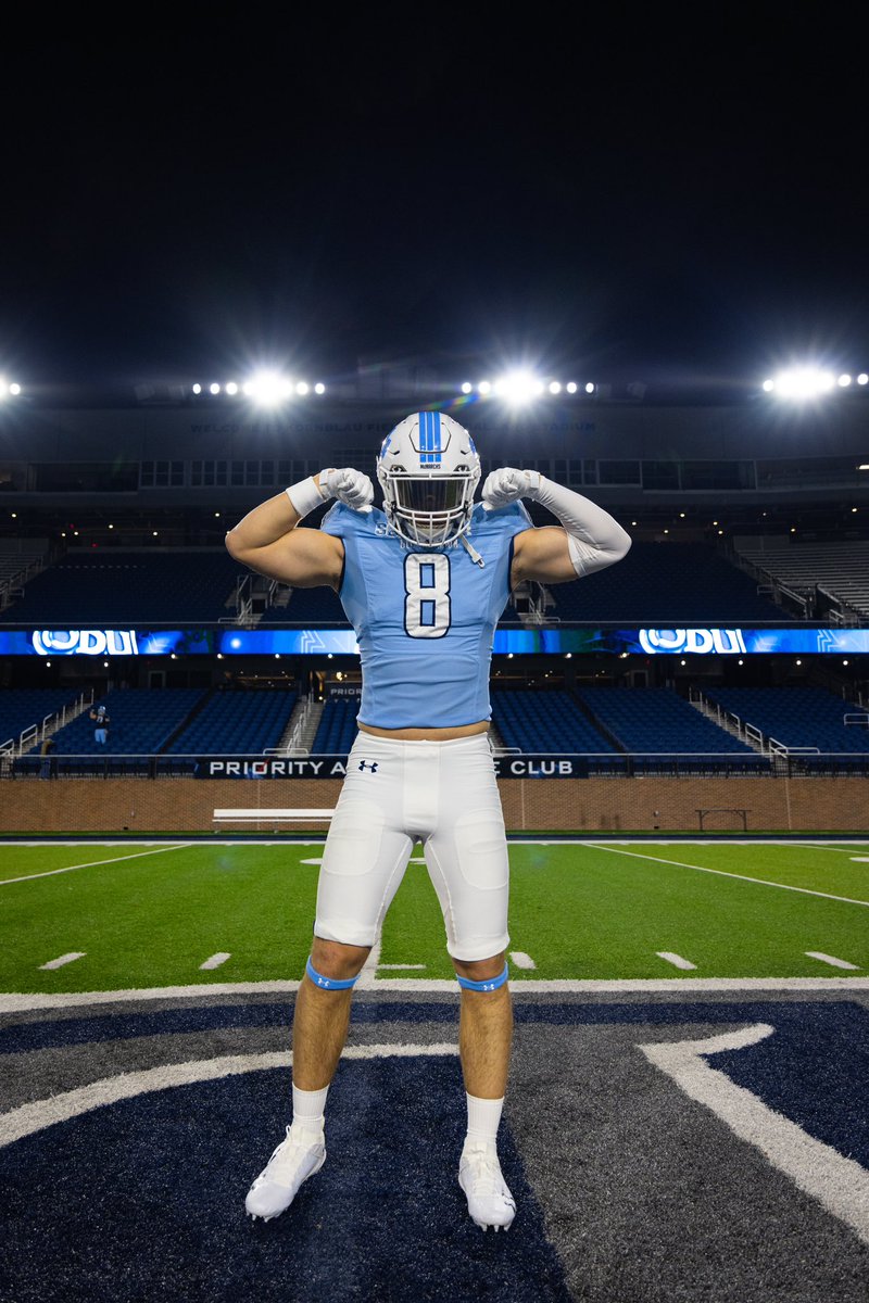 KarlPetersonTE's tweet image. Had an amazing official visit over the weekend at @ODUFootball. Thanks to @davidweeks34 @CoachDeckODU @RickyRahne and the rest of the staff for showing me around. #ReignOn
@JUCOFFrenzy @PPIRecruits @BCollierPPI @JoshAlaeze
