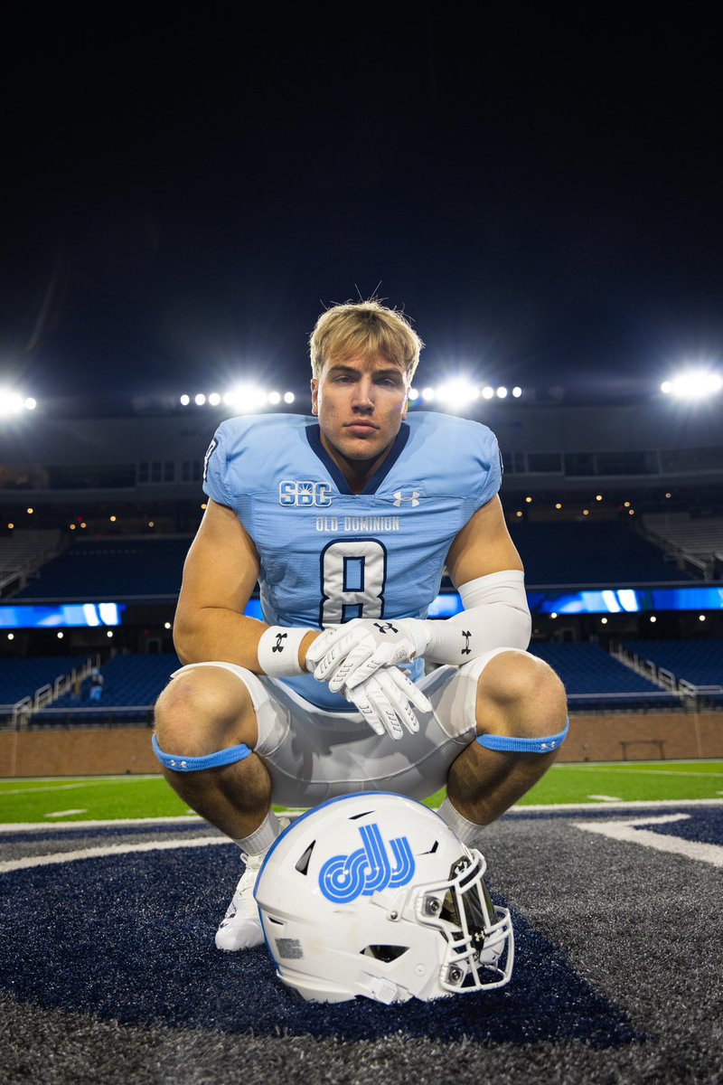 KarlPetersonTE's tweet image. Had an amazing official visit over the weekend at @ODUFootball. Thanks to @davidweeks34 @CoachDeckODU @RickyRahne and the rest of the staff for showing me around. #ReignOn
@JUCOFFrenzy @PPIRecruits @BCollierPPI @JoshAlaeze