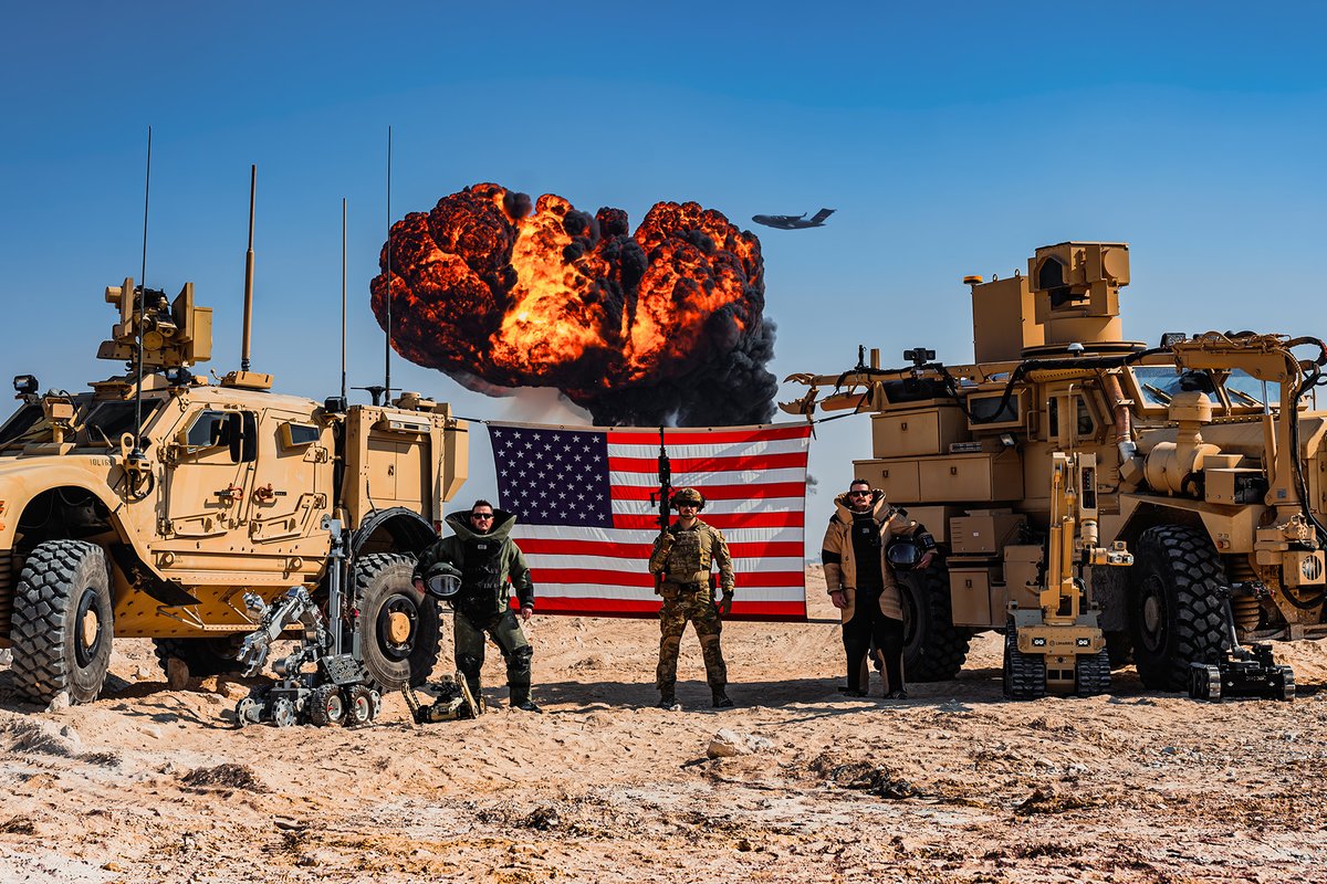 Aviation_Intel's tweet photo. USAF EOD from the 379th Expeditionary Civil Engineer Squadron in the Middle East put together this little gem of a photo. Starting the new year off with a bang! (USAF photo) https://t.co/3QhAUwMSzS