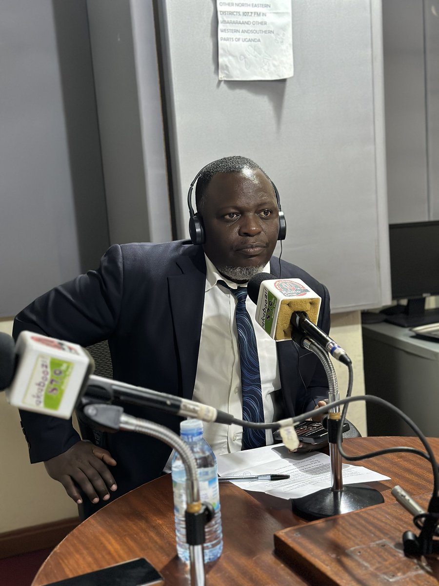 adroit_consulti's tweet photo. Earlier today, our team together with colleagues from the Insurance Regulatory Authority of Uganda (@IraUganda) were on The Spectrum Show on @RadioOneFM90, hosted by @anderlukson. 

We had significant discussions head of the #InsuranceInnovationAwards2024. https://t.co/hJmt1xRsL9