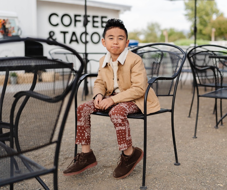 Our Lookout Jr. can be worn to school, a wedding, or just hanging out on the weekend.

📸 <a href="/cherishing/">Kate</a>.lifes.sprinkles

#florsheimkids #kidshoe #casualshoes